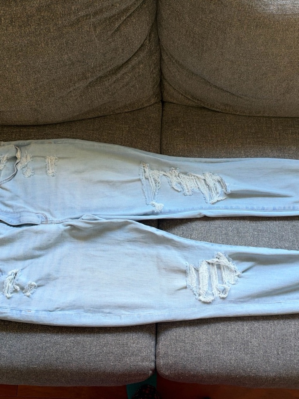 Light Blue Distressed Women’s Jeggings